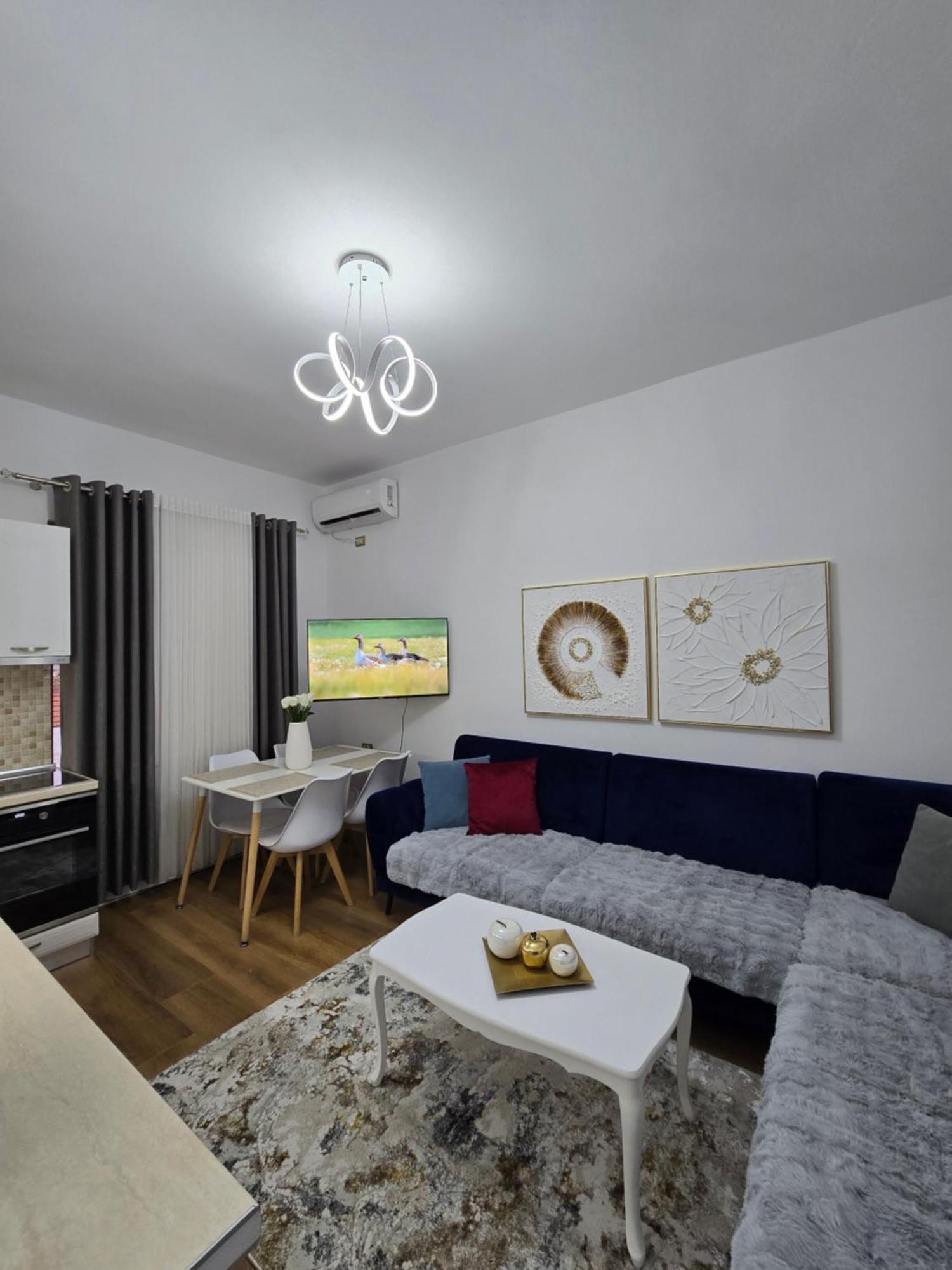 Ideal Home Shkodër Exterior foto